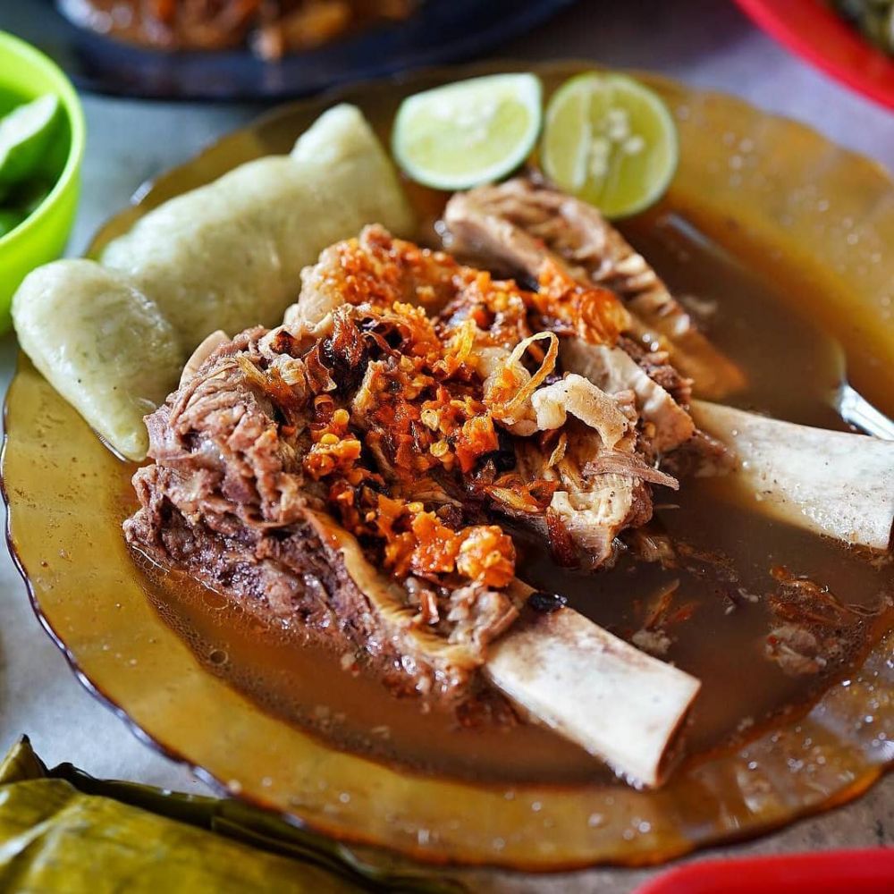Sop Konro