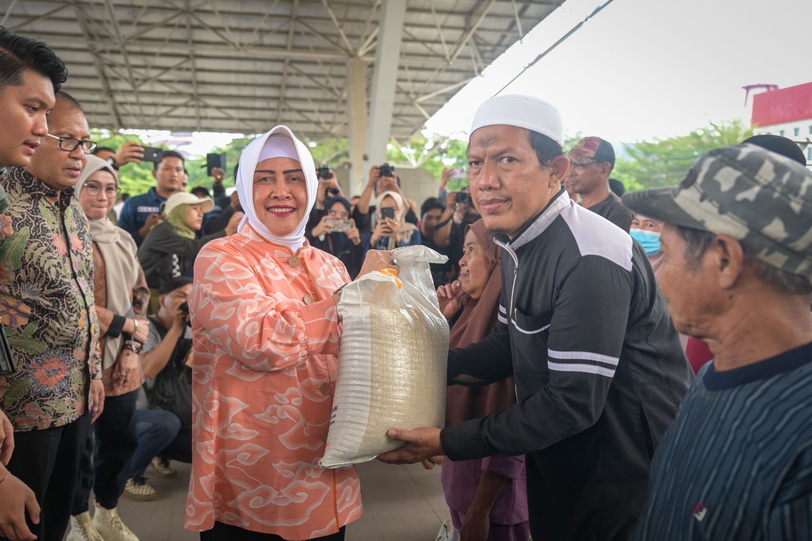 Indira Yusuf Ismail Apresiasi Bantuan Pangan Pemerintah Pusat untuk Warga Makassar