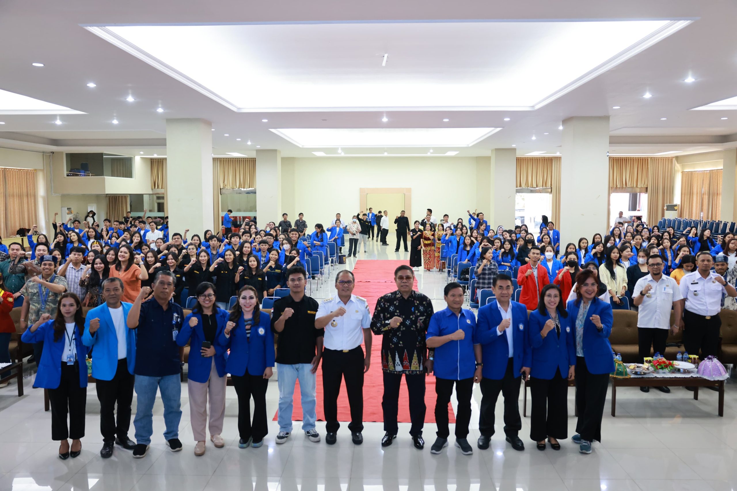 Danny Pomanto Sharing Smart City, F8, Kota Makan Enak di Seminar Nasional Mahasiswa UKI Paulus