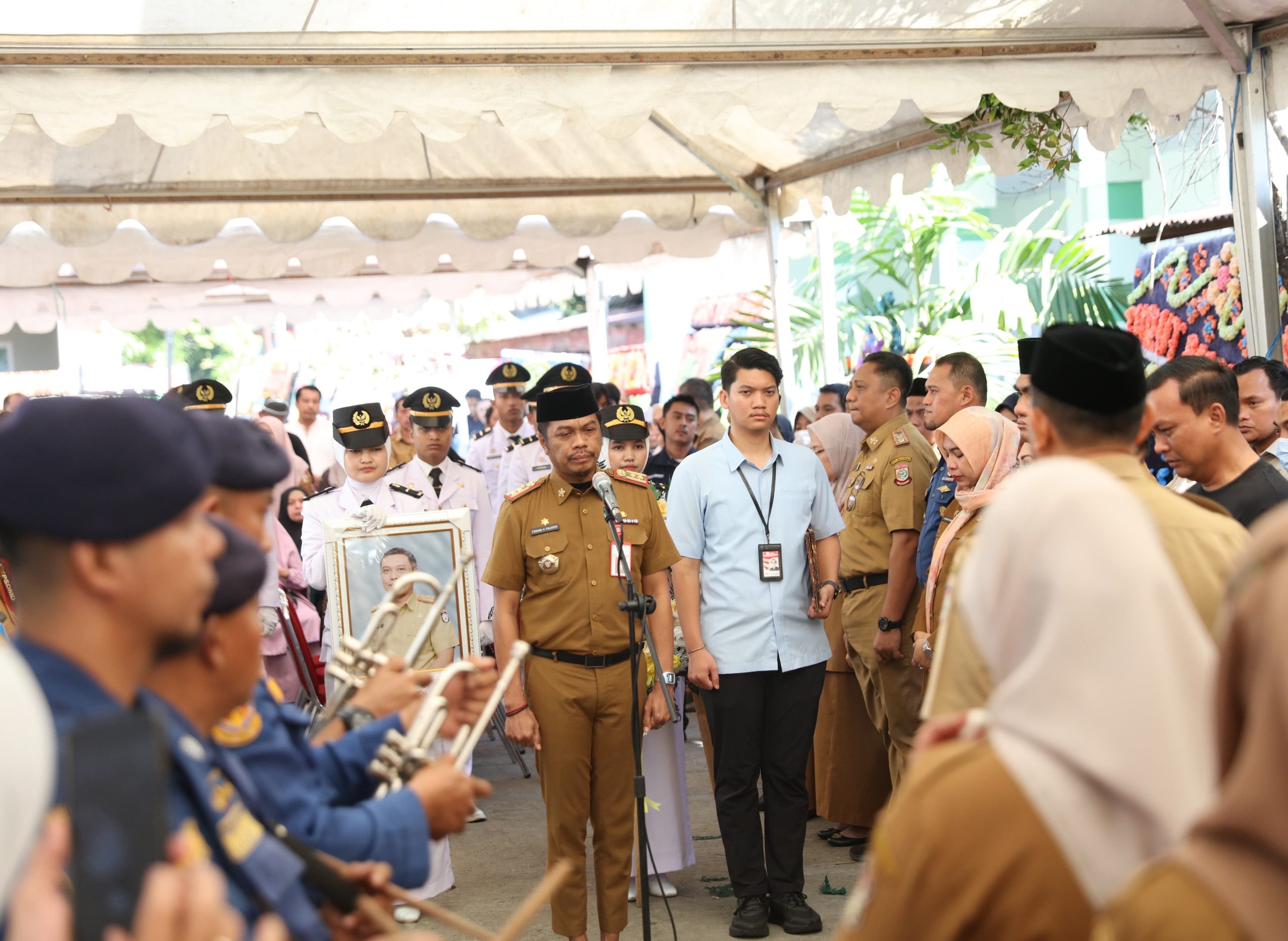 Pj Sekda Kota Makassar Jadi IRUP Pelepasan Jenazah Almarhum Kabag Perekonomian