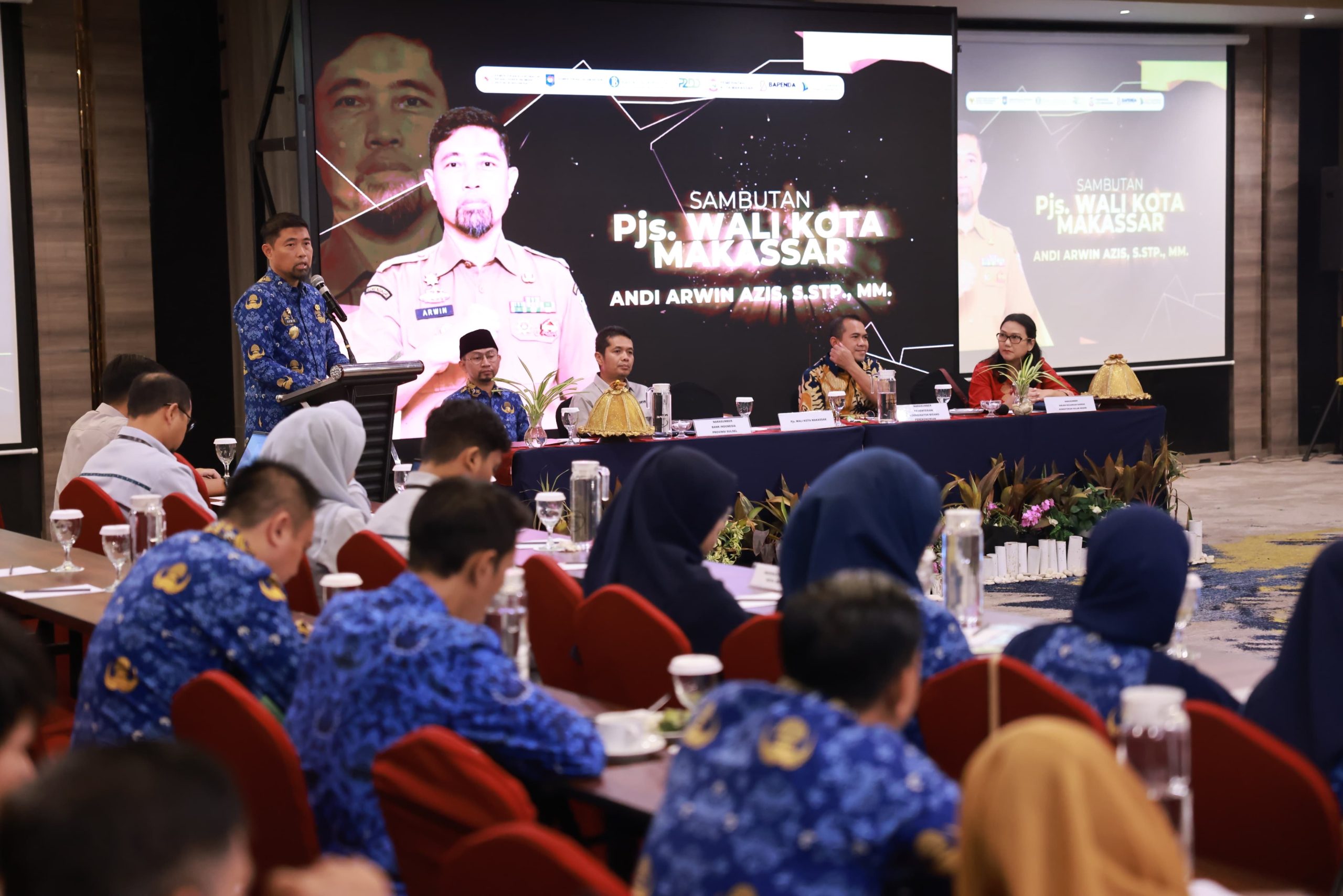 Pjs Arwin Azis Buka High Level Meeting Tim Percepatan dan Perluasan Digitalisasi Daerah Kota Makassar