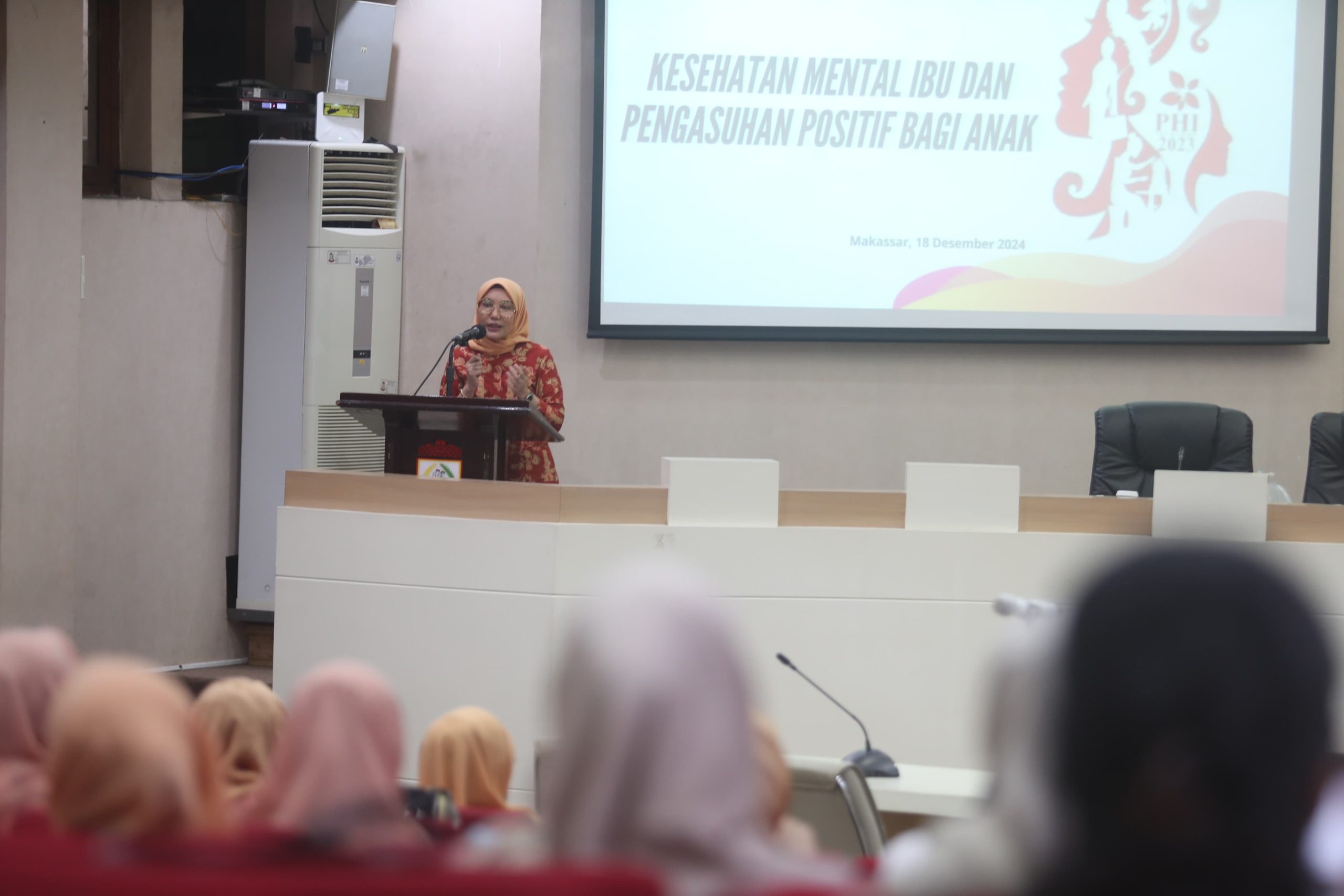 *Hari Ibu, DWP Kota Makassar Gelar Seminar Kesehatan Mental Ibu dan Pengasuhan Positif Bagi Anak*