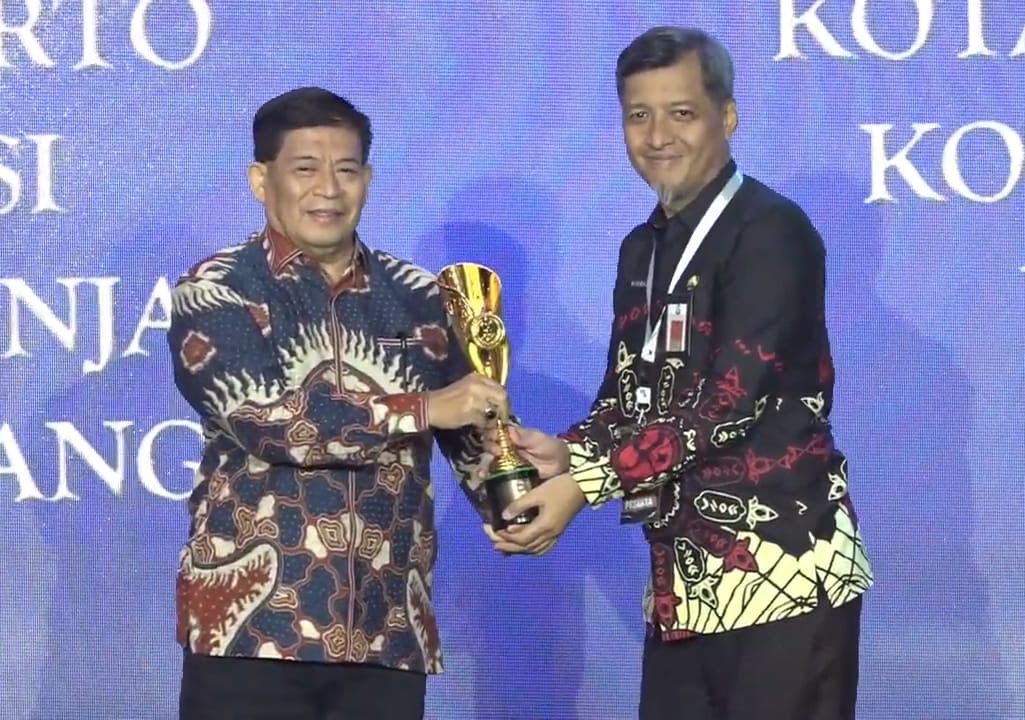 Pemkot Makassar Raih Predikat Kota Terinovatif di Ajang IGA 2024