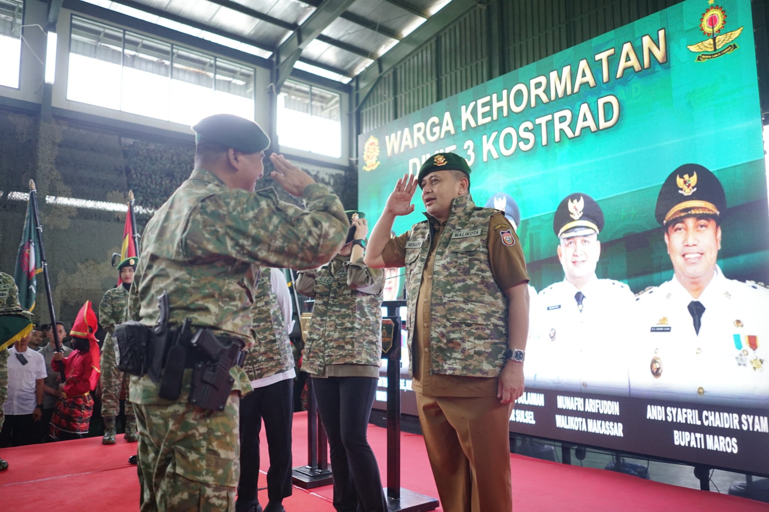 Wali Kota Makassar Munafri Arifuddin Dikukuhkan Sebagai Warga Kehormatan Divisi Infanteri 3 Kostrad