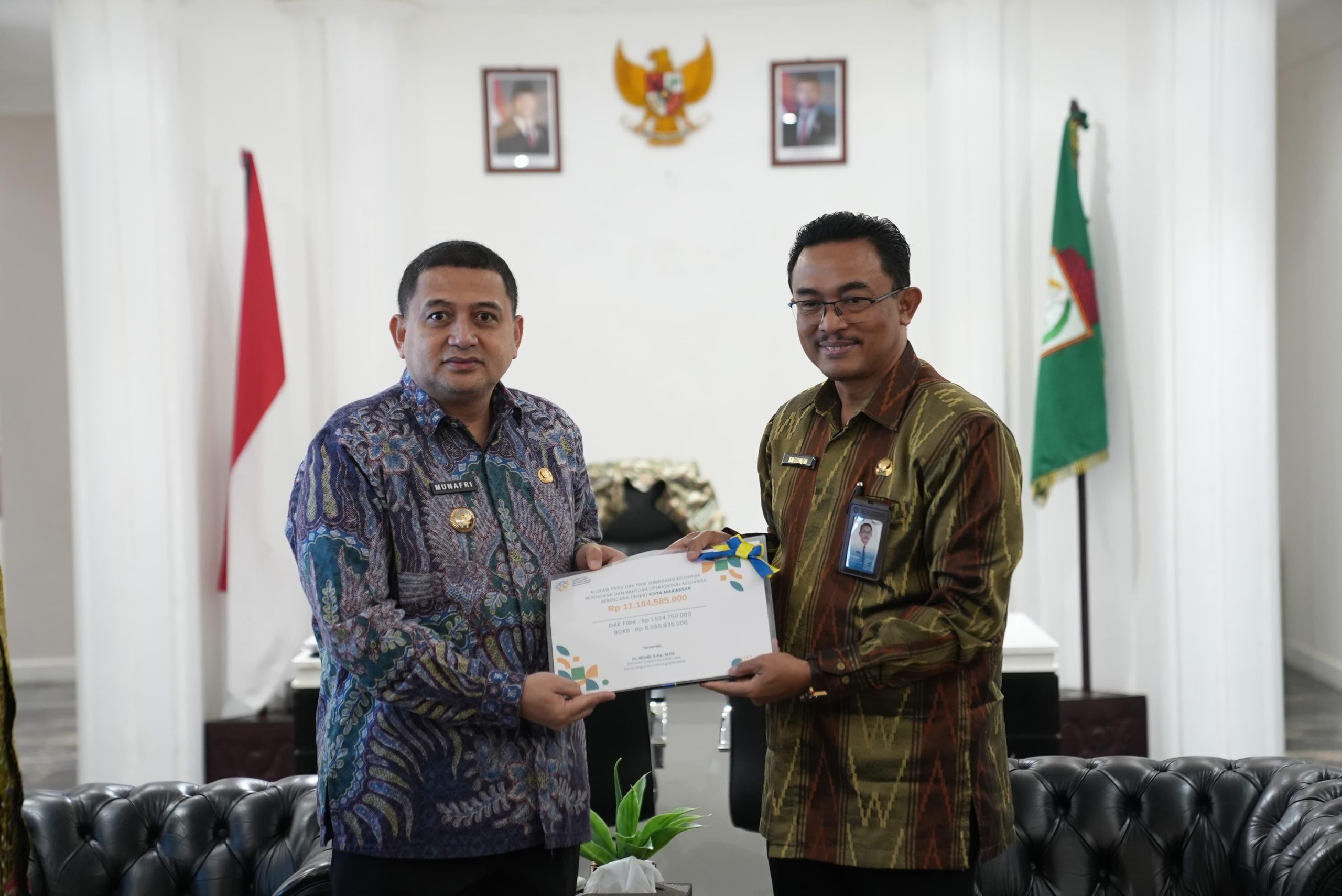BKKBN Sulsel Serahkan DIPA 2026 dan Bahas Harganas 2025 dengan Wali Kota Makassar