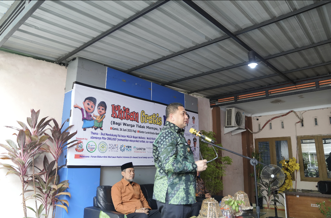 Hadiri Khitanan Massal Gratis, Munafri Tekankan Peran Anak Sejak Dini