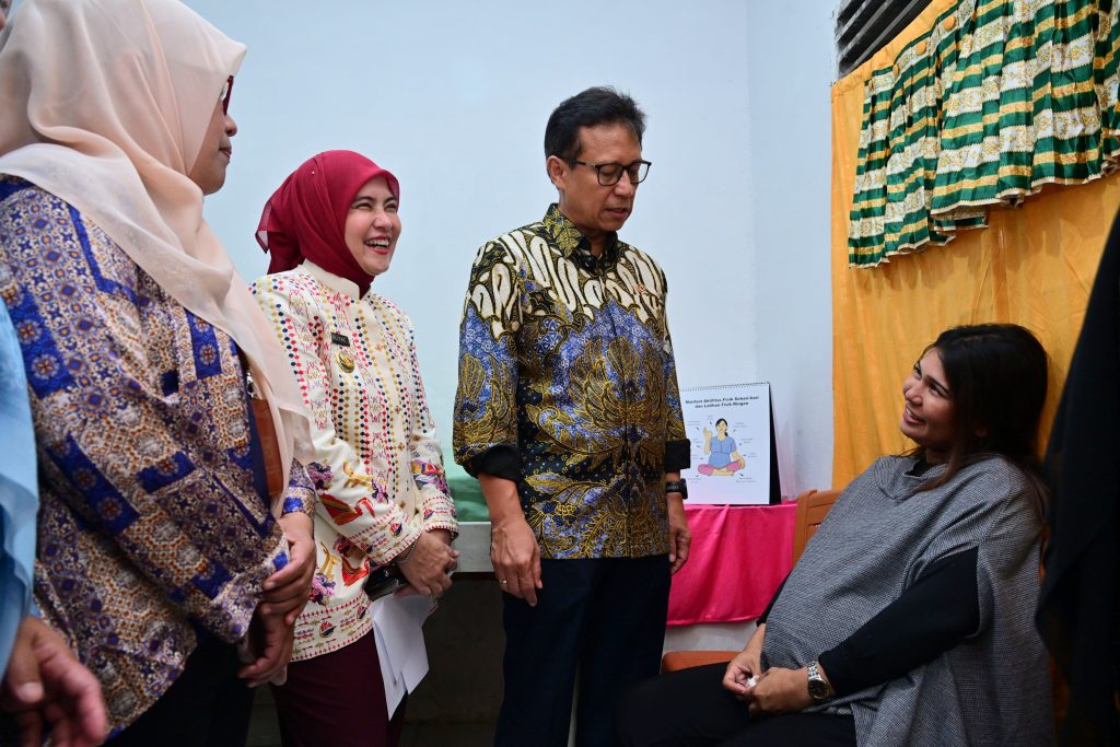 Indonesian Health Minister and Makassar City Government Strengthen Synergy in Handling Leprosy