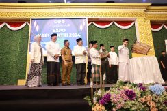 Pj Sekda Makassar Irwan Adnan Dampingi Sekprov Sulsel Jufri Rahman Buka Expo Santri 2024